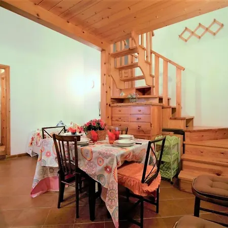 Holidaycasa Civita - Comodo Bilocale